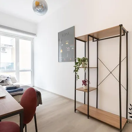Apartment Domus Trionfale - 8 Min Walk To Vatican, 500mt To Metro A, A-c *