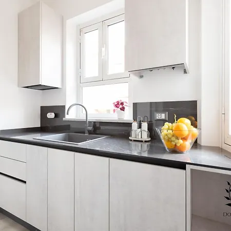 Domus Trionfale - 8 Min Walk To Vatican, 500mt To Metro A, A-c Apartment Rome