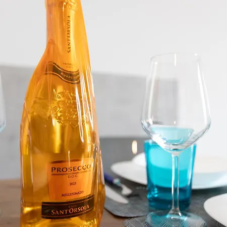 Domus Trionfale - 8 Min Walk To Vatican, 500mt To Metro A, A-c *